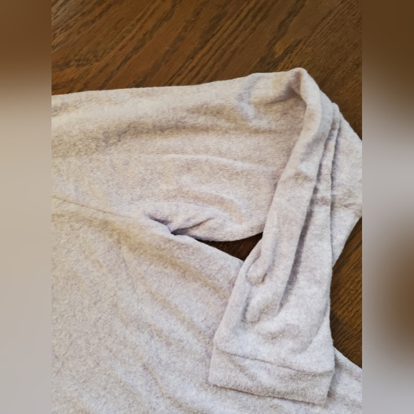 Girls R+R size Large 12/14 light purple hoodie sweater - Picture 5 of 7